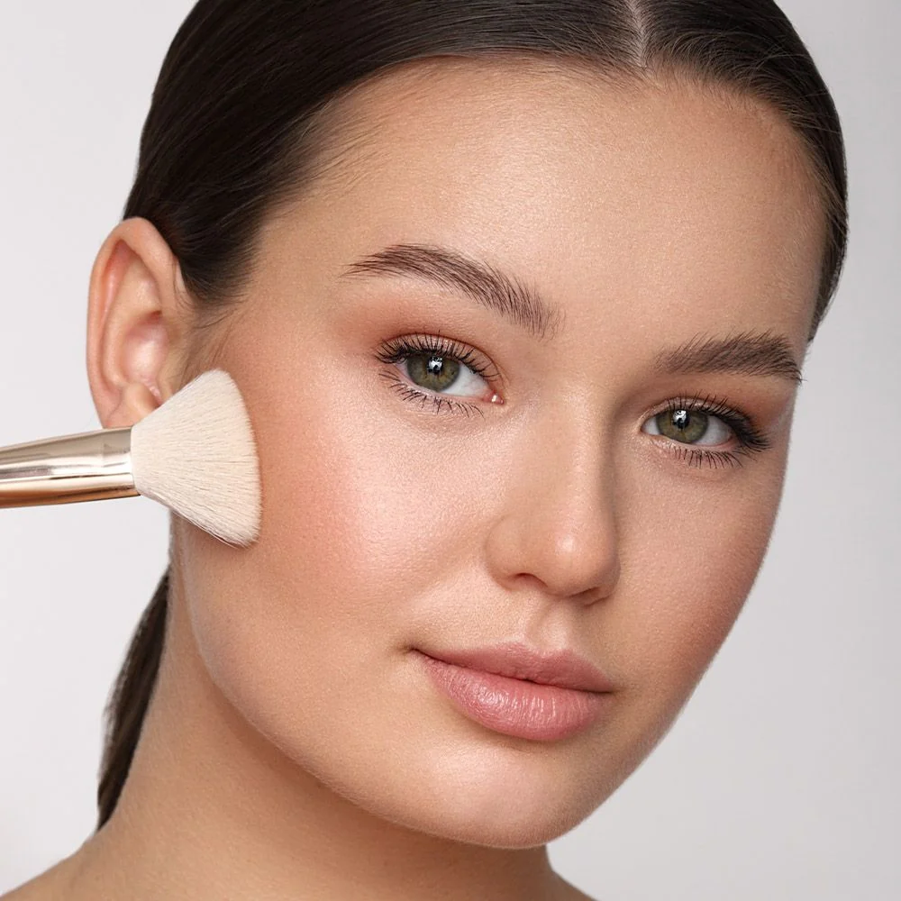 Blush & Highlighter Brush F02 - Image 4