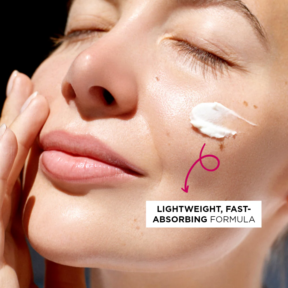 Brightening protective matt cream with SPF50 - Image 6