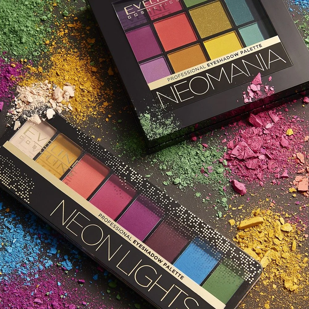Palette of 8 eyeshadows - Image 3