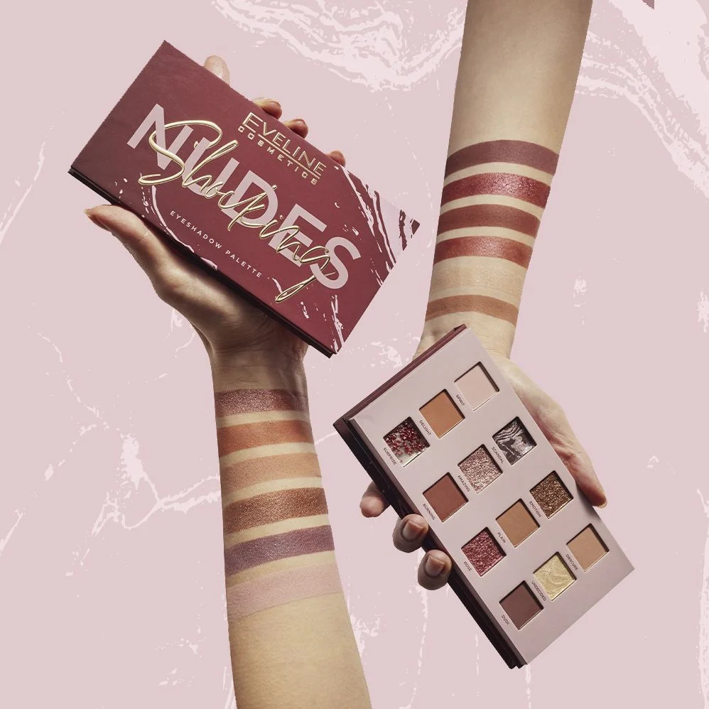 Palette of 12 eyeshadows - Image 5